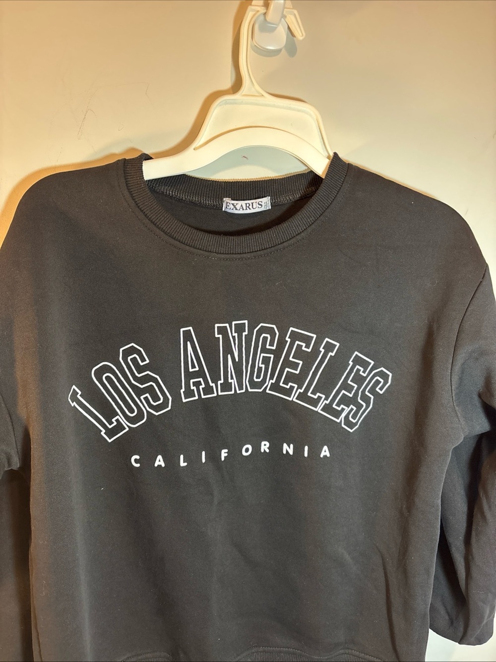 Kids' Black "Los Angeles California" Crewneck Sweatshirt. 493